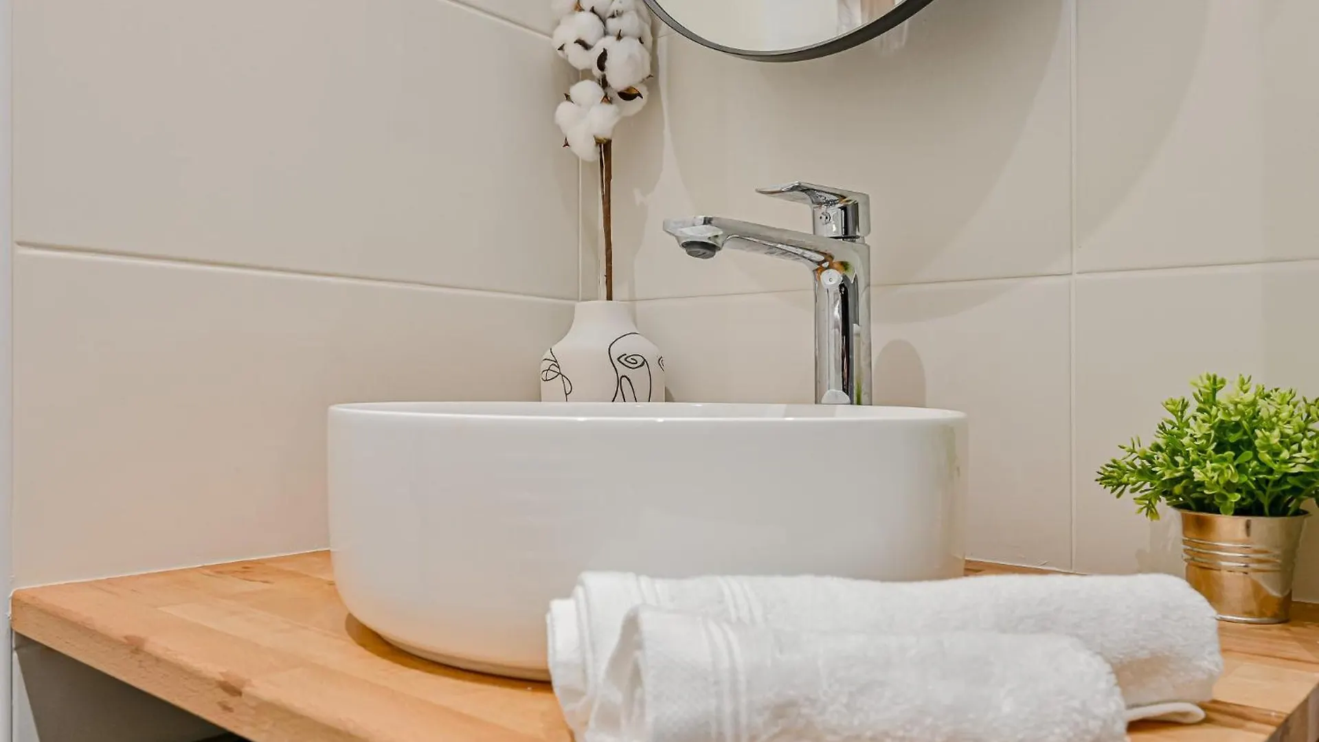 Studio Parisien Apartment