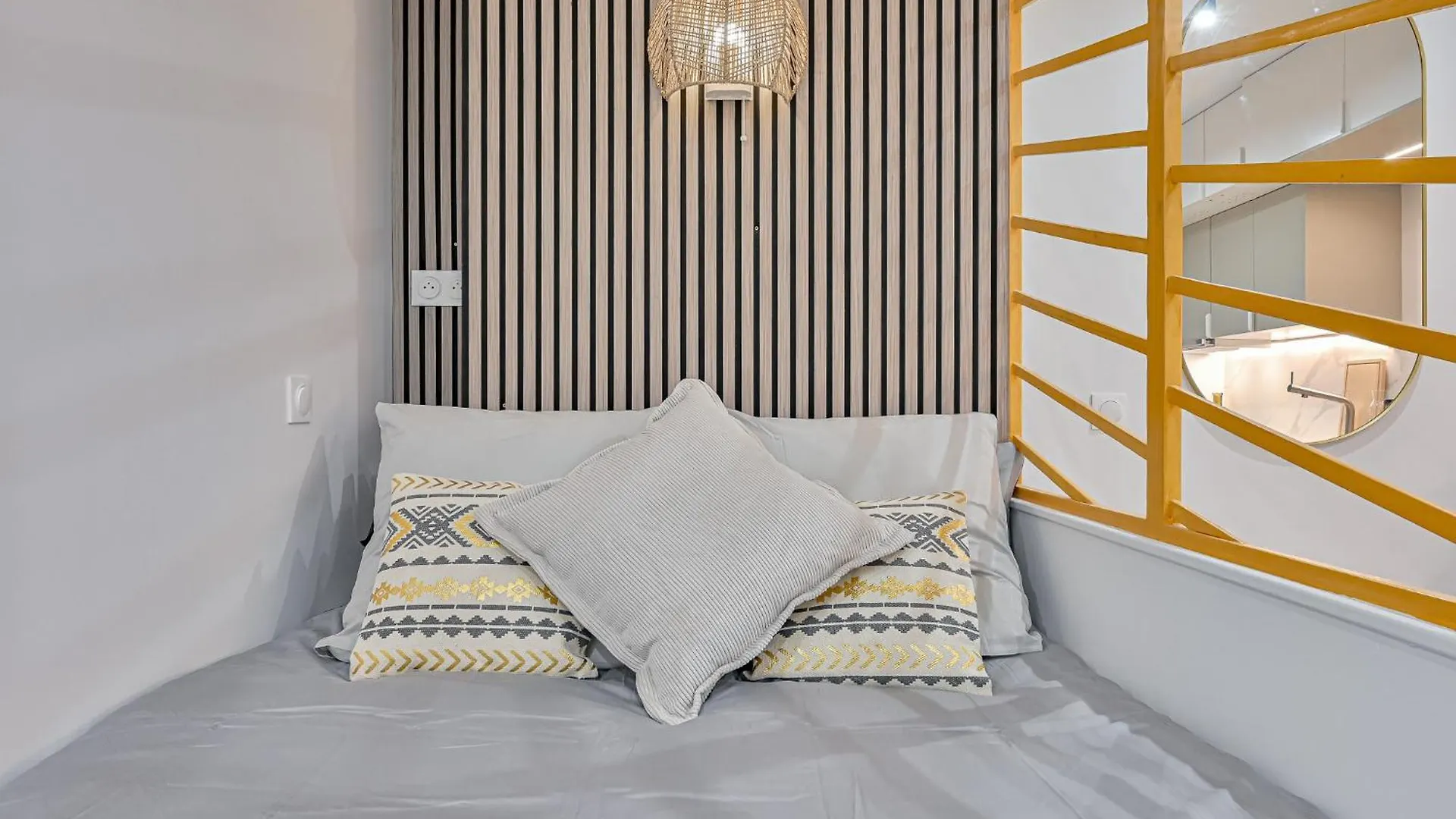 Studio Parisien Apartment France